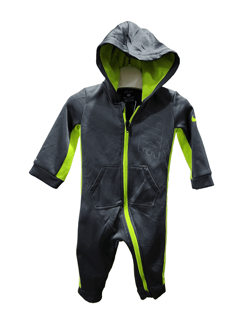 made in Vietnam - مبطن من الداخل 