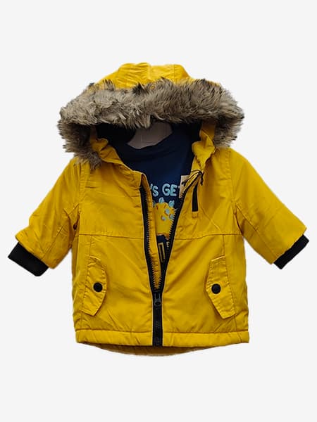 مبطن بالكامل