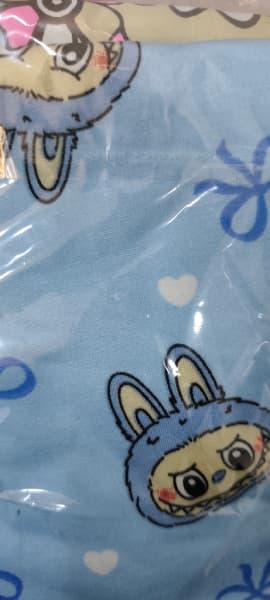 مبطن بالكامل - المقاس الفعلي - تباع ب 50 عند الشراء بقيمه 400 جنيه