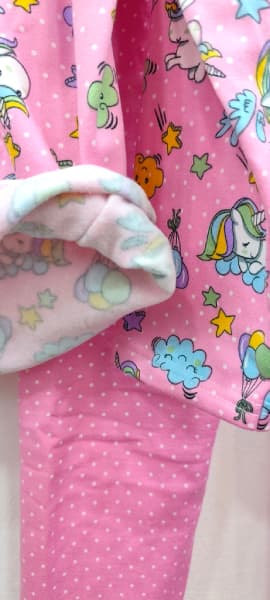 مبطن بالكامل - المقاس الفعلي 10-14 سنوات حسب حجم الطفل -
تفاصيل المقاس بالسنتيمتر العرض 47 الطول 63 الكم 50 طول البنطلون 91 وسط البنطلون 40 الحجر 32
- تباع ب 50 عند الشراء بقيمه 400 جنيه