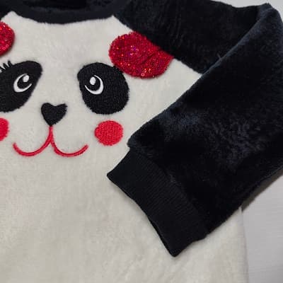 made in Bangladesh ...
عرض الصدر 32 - طول القطعه 28 - طول الكم 35