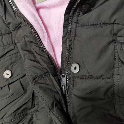 مبطن من الداخل - Brand C&A